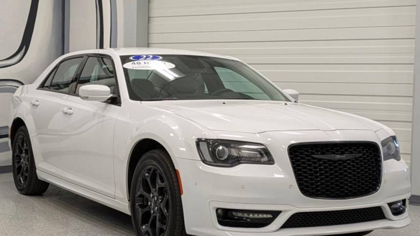 2022 Chrysler 300 Touring L — Sedan — 40,878 mi — East Wenatchee, WA