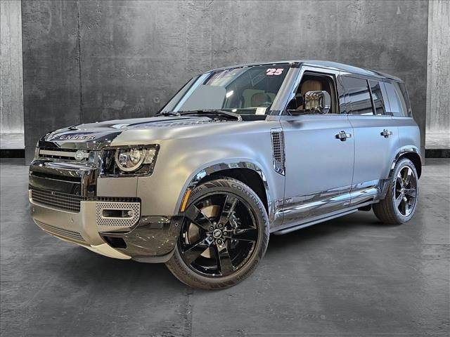 2025 Land Rover Defender V8 — SUV — 986 mi — Pembroke Pines, FL