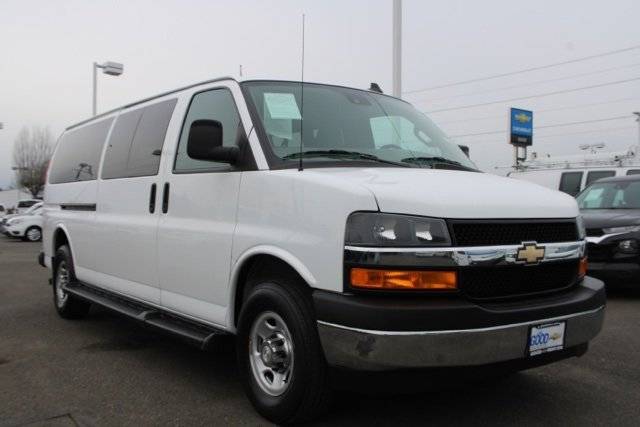 2021 Chevrolet Express Passenger LT — Passenger Van — 49,392 mi — Renton, WA