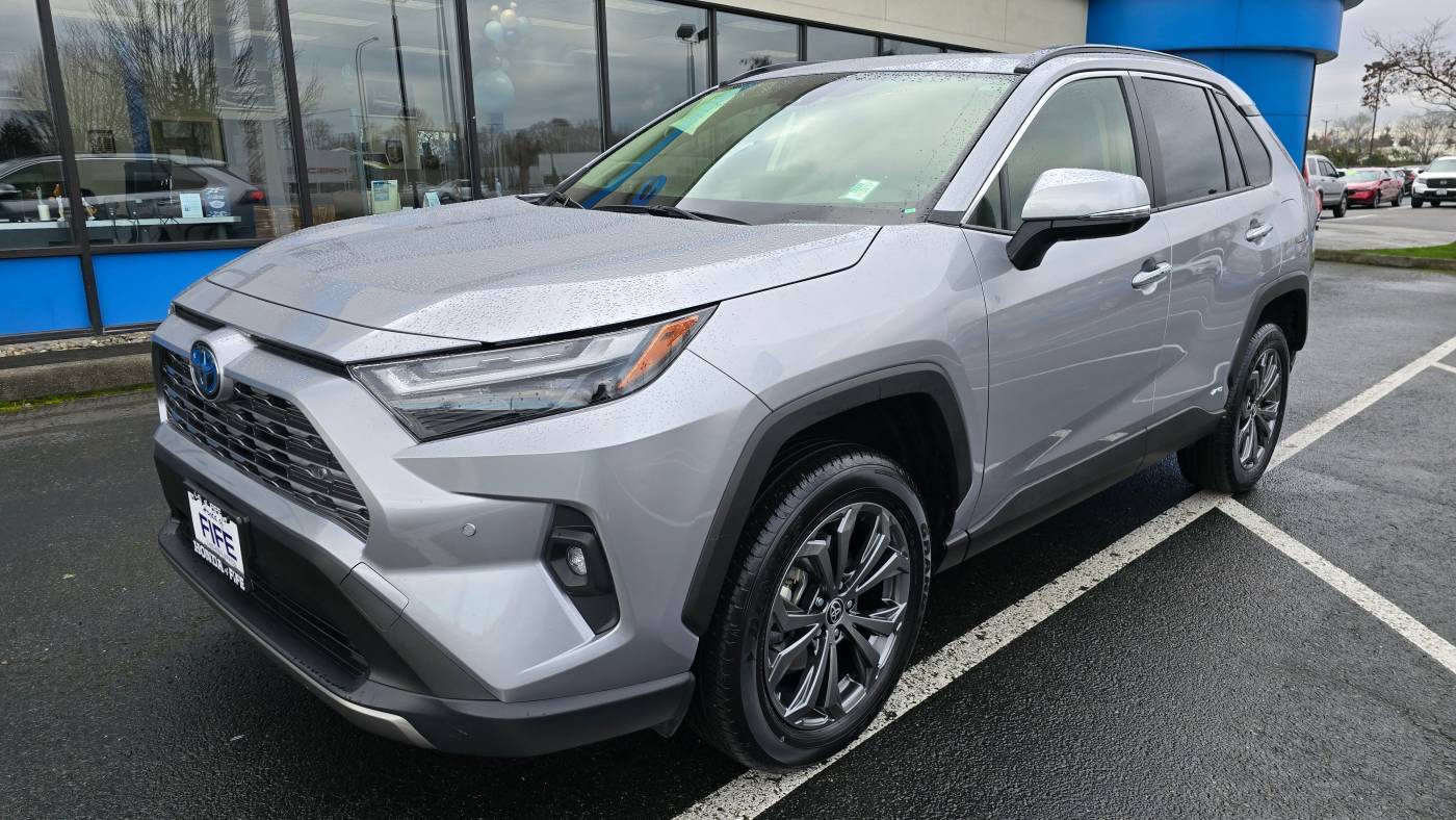 2024 Toyota RAV4 Hybrid Limited — SUV — 16,841 mi — Fife, WA