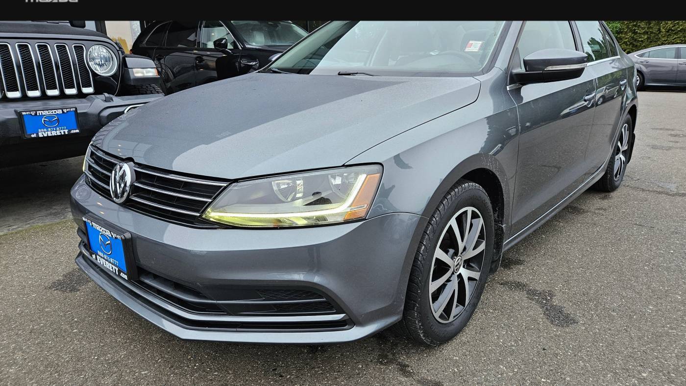 2017 Volkswagen Jetta 1.4T SE — Sedan — 45,878 mi — Everett, WA