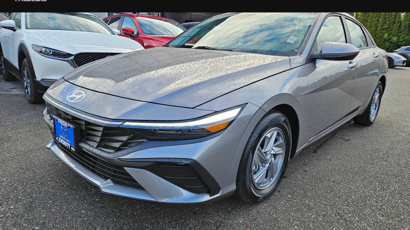2024 Hyundai Elantra SE — Sedan — 2,524 mi — Everett, WA
