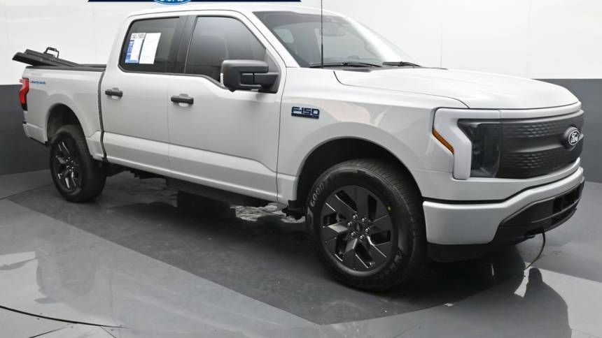 2024 Ford F-150 Lightning XLT — Pickup Truck — 679 mi — Auburn, WA