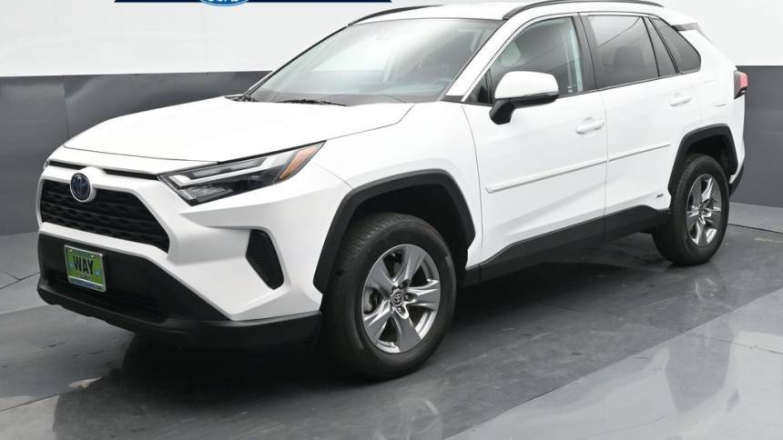 2023 Toyota RAV4 Hybrid LE — SUV — 18,392 mi — Auburn, WA