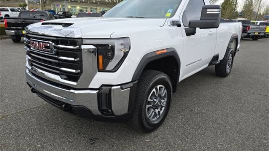 2024 GMC Sierra 3500HD SLE — Pickup Truck — 11,668 mi — Monroe, WA