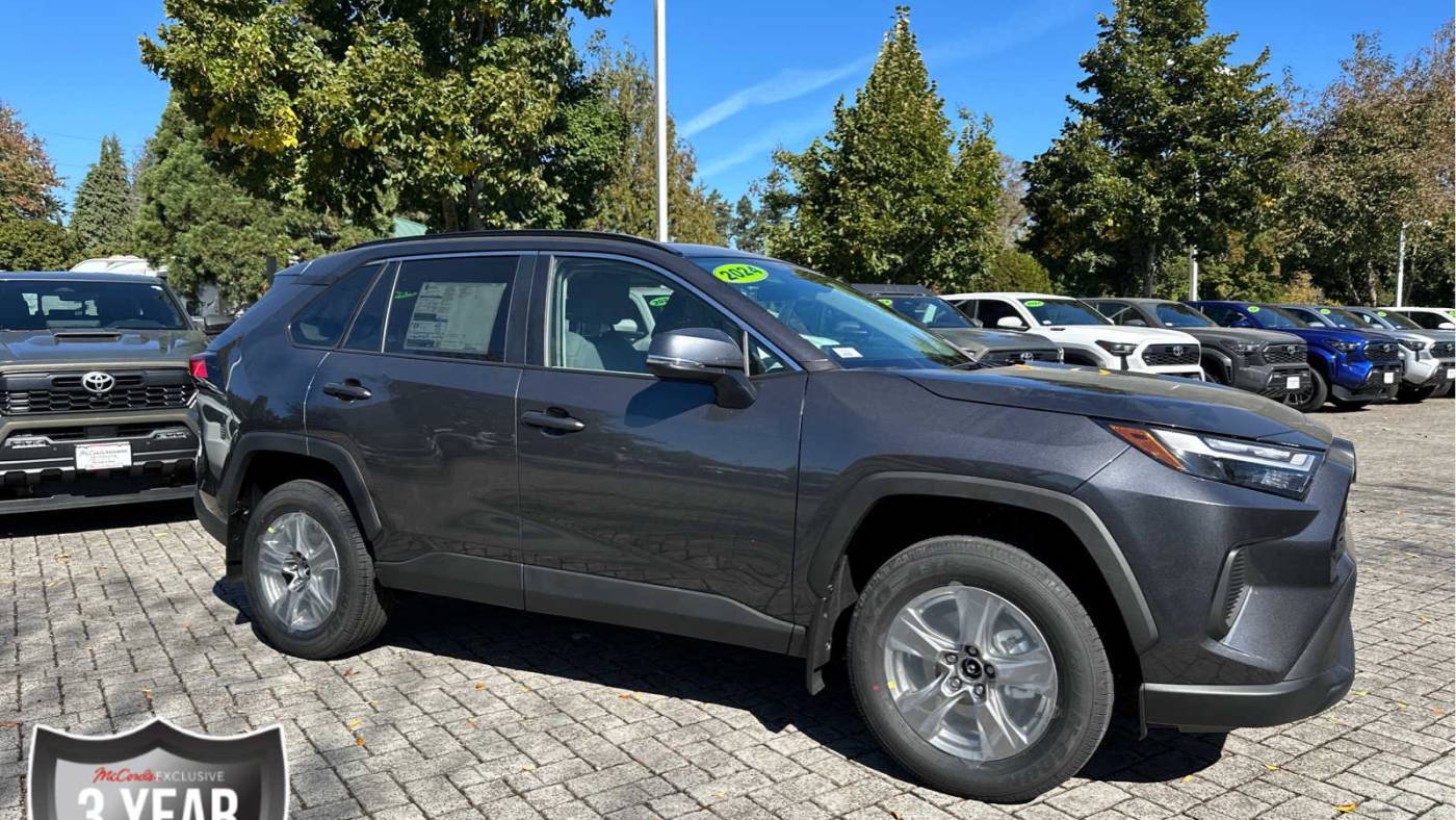 2024 Toyota RAV4 XLE — SUV — 2,325 mi — Vancouver, WA