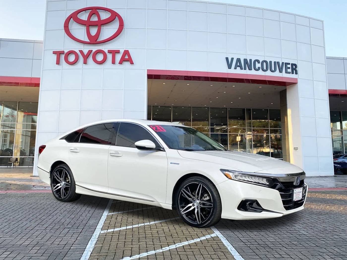 2021 Honda Accord Hybrid Touring — Sedan — 34,474 mi — Vancouver, WA