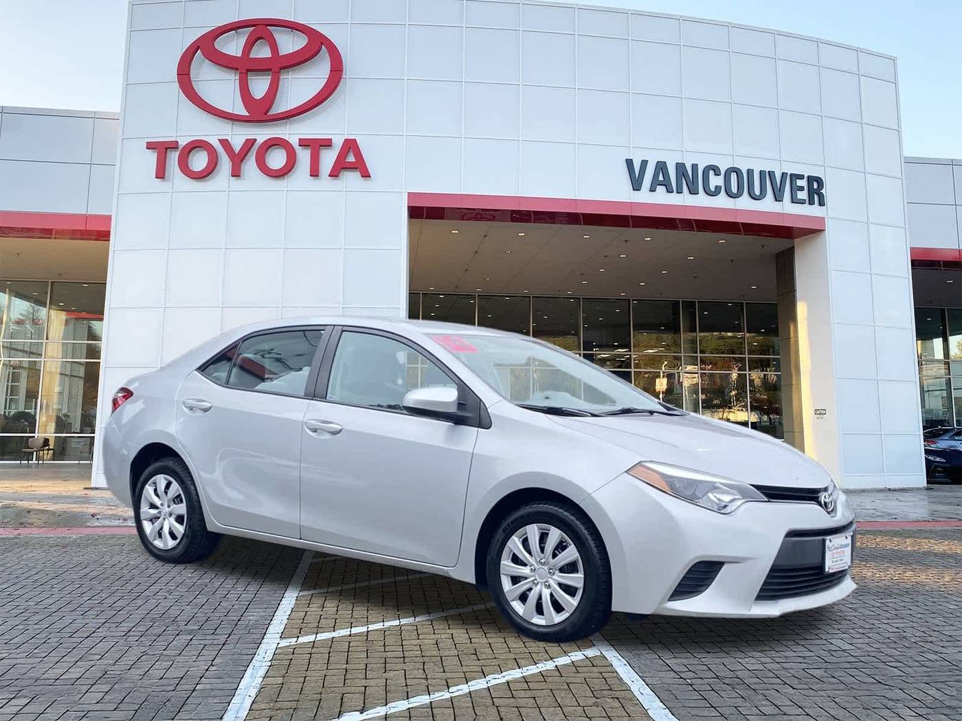 2014 Toyota Corolla LE Premium — Sedan — 104,194 mi — Vancouver, WA