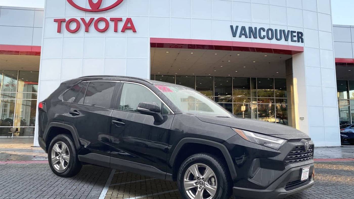 2022 Toyota RAV4 XLE — SUV — 53,253 mi — Vancouver, WA
