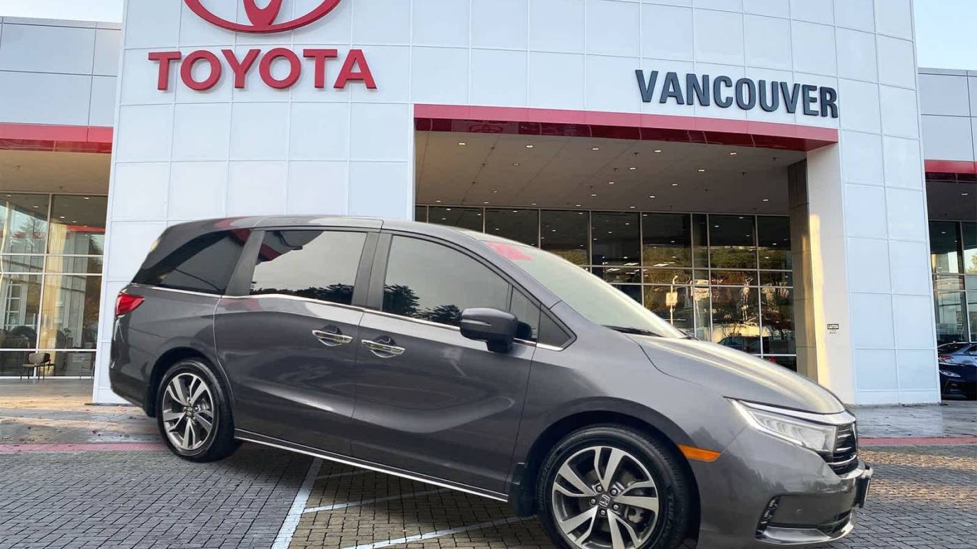 2023 Honda Odyssey Touring — Minivan — 11,083 mi — Vancouver, WA