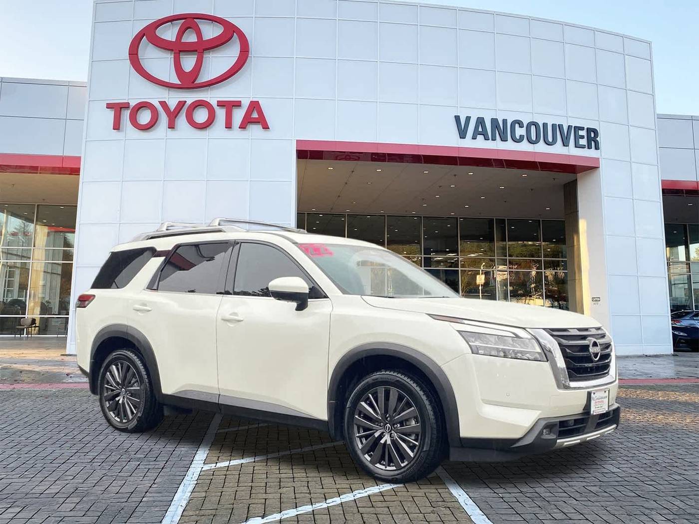 2022 Nissan Pathfinder SL — SUV — 38,814 mi — Vancouver, WA