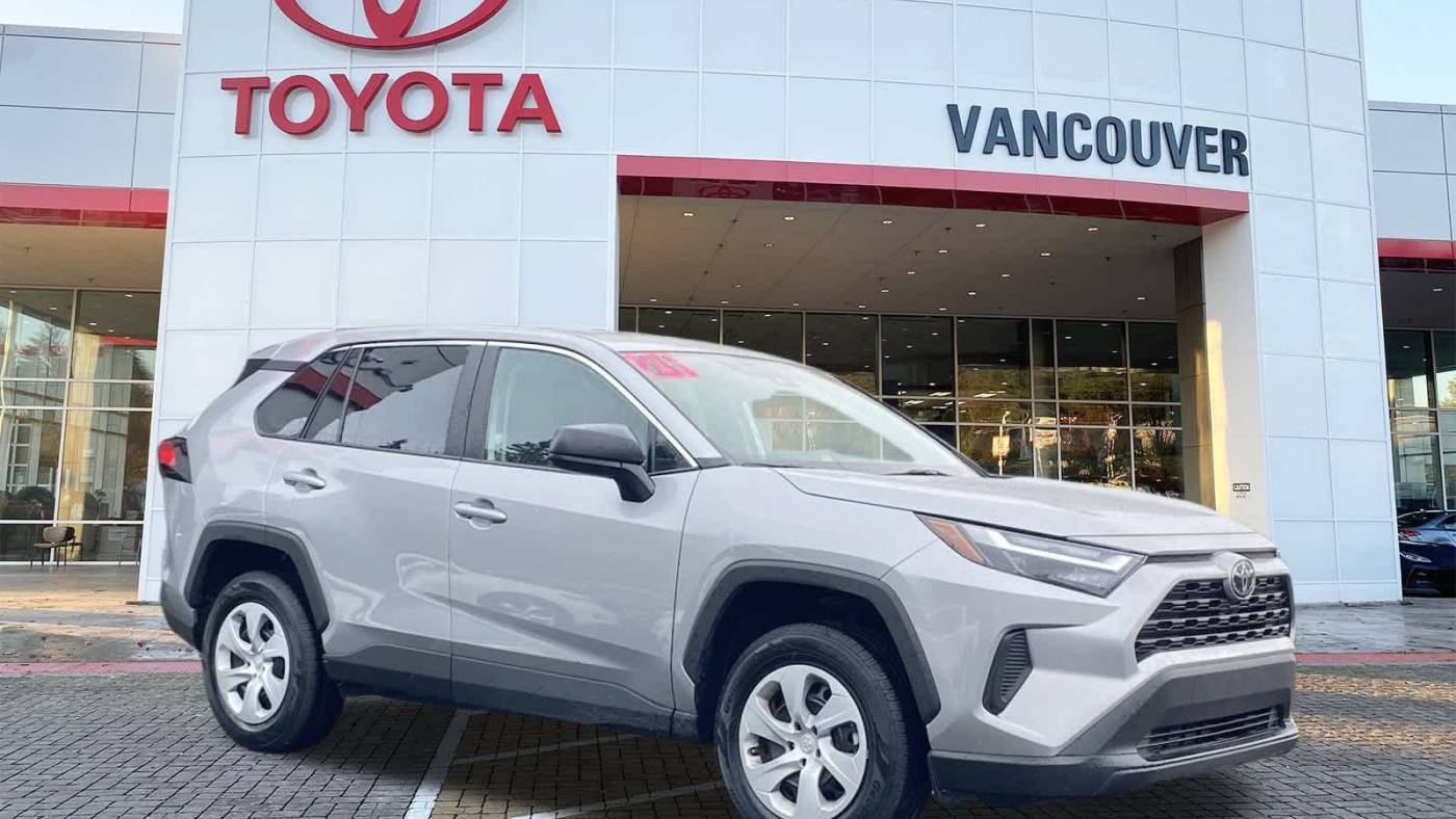 2024 Toyota RAV4 LE — SUV — 23,756 mi — Vancouver, WA
