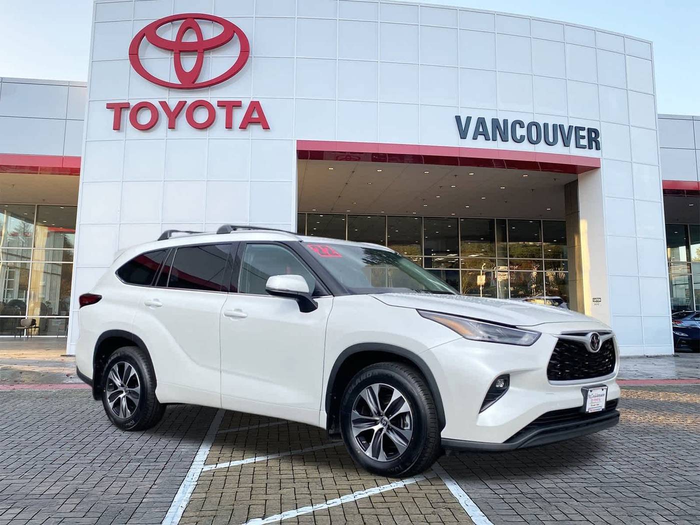 2022 Toyota Highlander XLE — SUV — 54,228 mi — Vancouver, WA