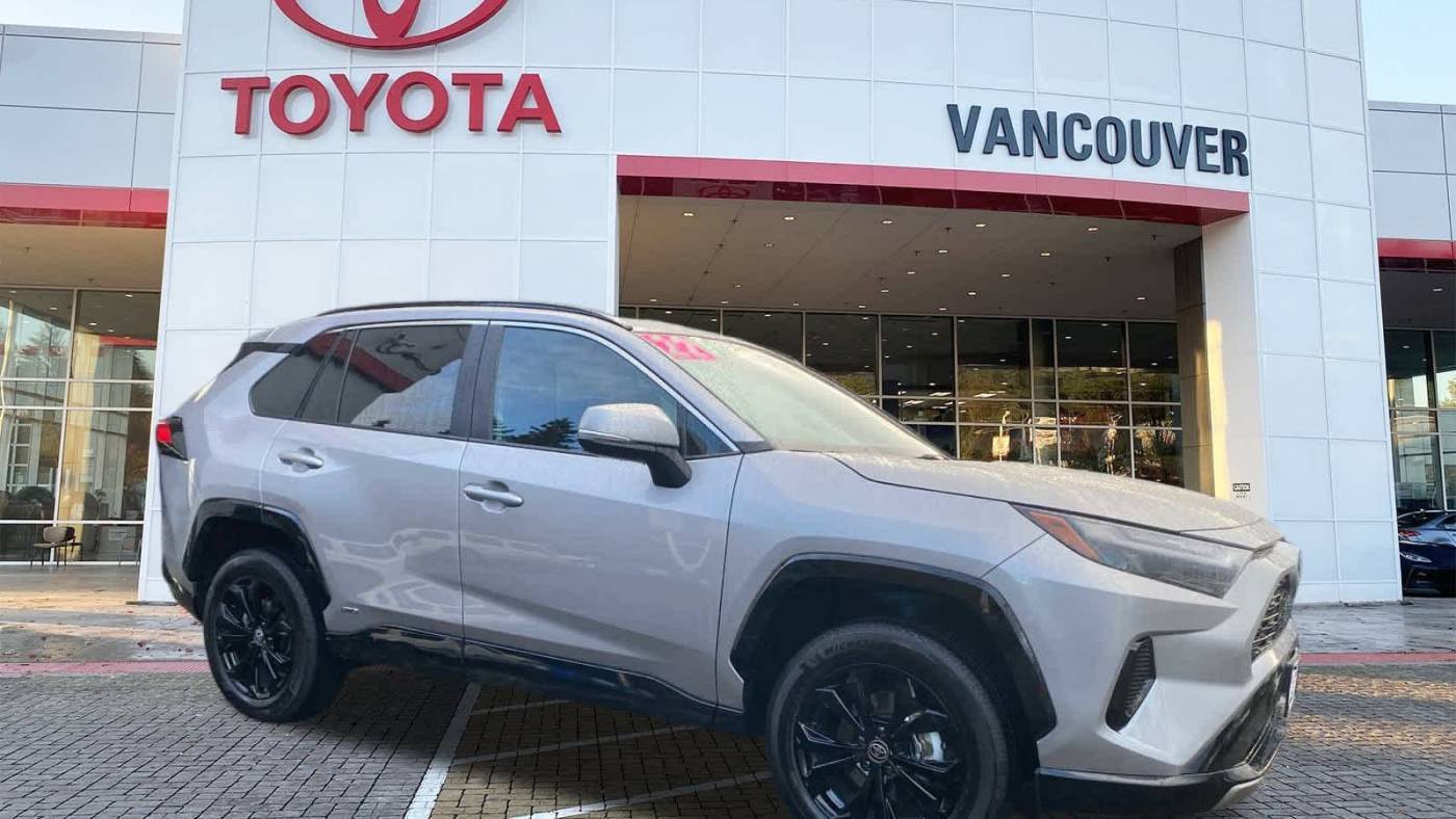 2022 Toyota RAV4 Hybrid SE — SUV — 17,285 mi — Vancouver, WA