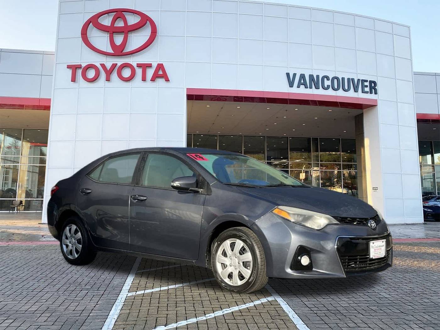 2014 Toyota Corolla L — Sedan — 136,157 mi — Vancouver, WA