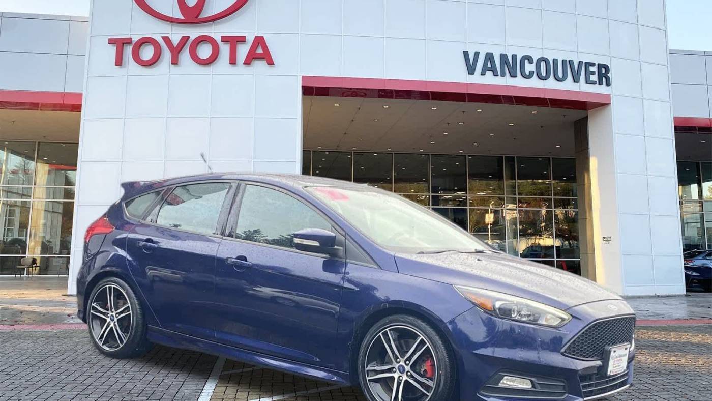 2017 Ford Focus ST — Hatchback — 30,241 mi — Vancouver, WA