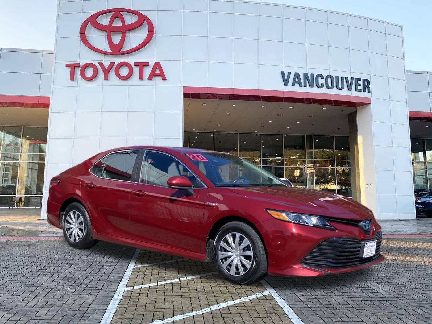 2020 Toyota Camry Hybrid LE — Sedan — 75,058 mi — Vancouver, WA