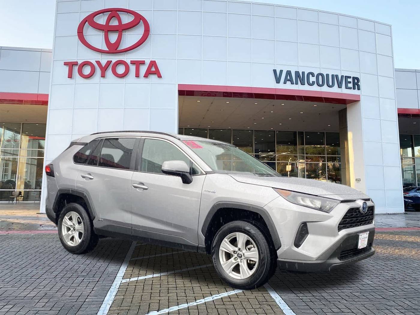 2021 Toyota RAV4 Hybrid LE — SUV — 29,948 mi — Vancouver, WA