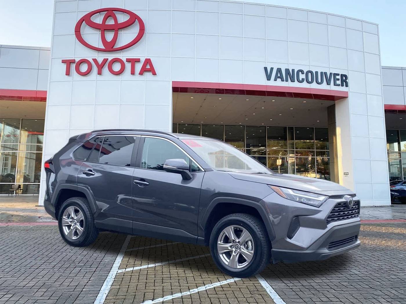 2023 Toyota RAV4 XLE — SUV — 43,246 mi — Vancouver, WA