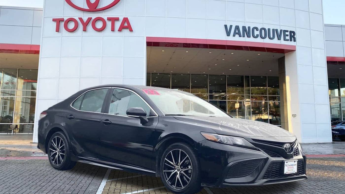 2022 Toyota Camry SE Nightshade — Sedan — 61,372 mi — Vancouver, WA