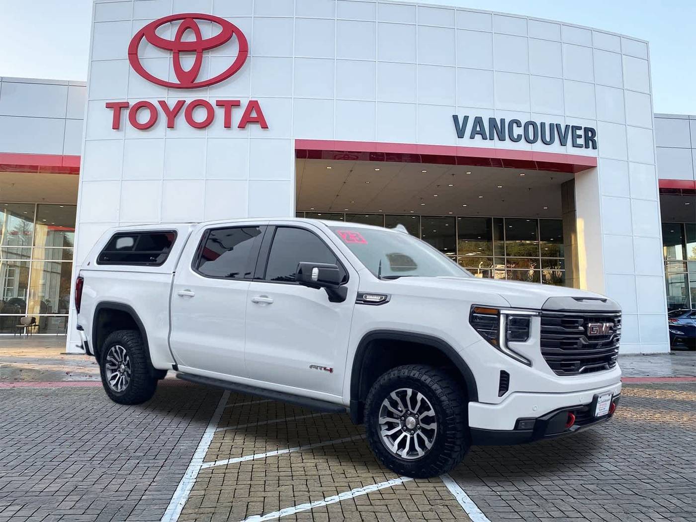 2023 GMC Sierra 1500 AT4 — Pickup Truck — 22,208 mi — Vancouver, WA