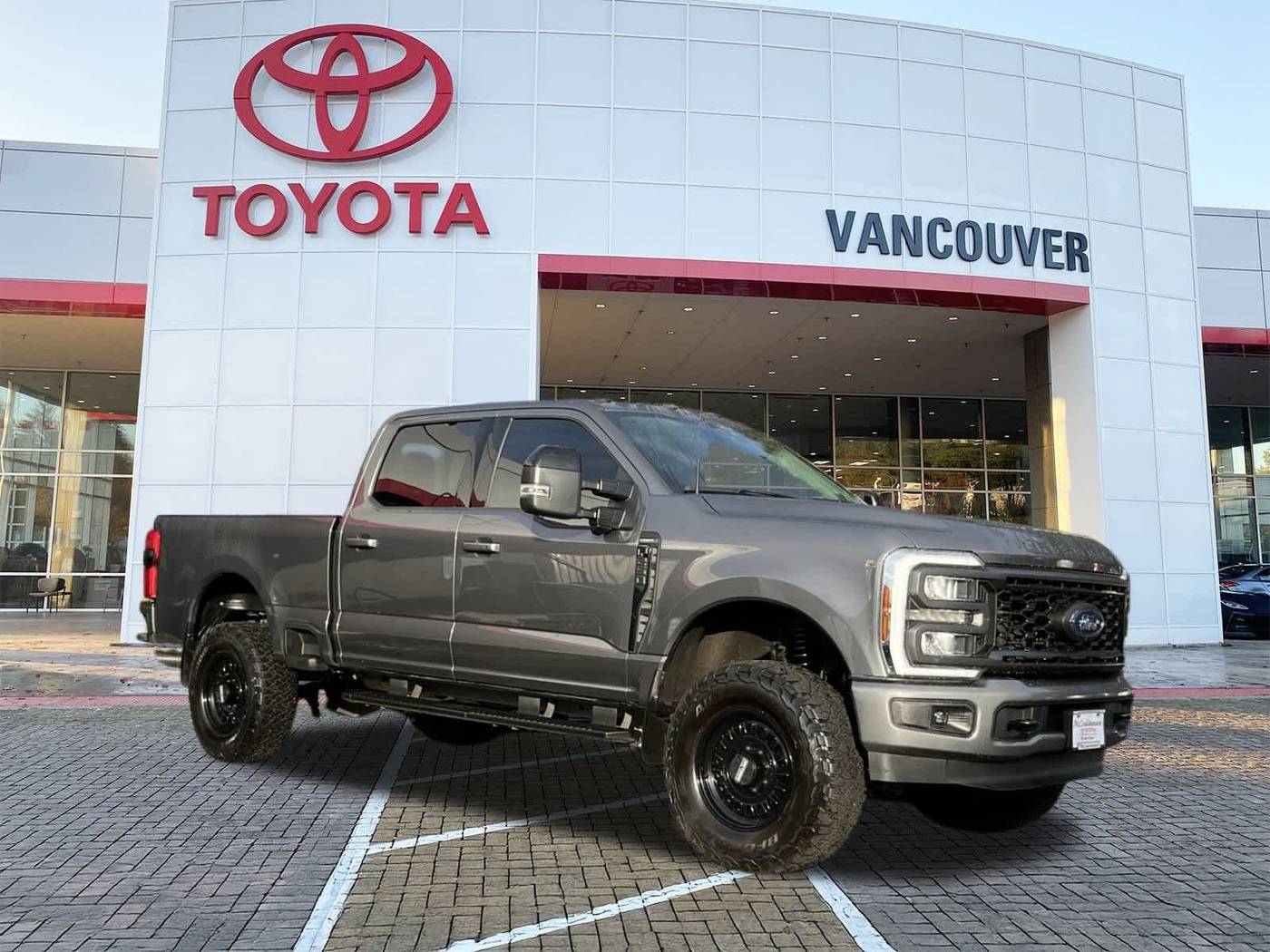 2024 Ford Super Duty F-250 LARIAT — Pickup Truck — 17,792 mi — Vancouver, WA