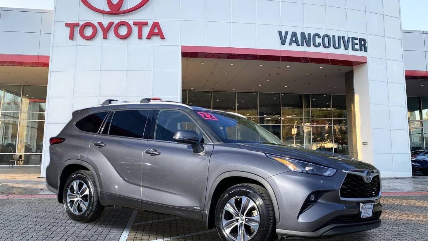 2022 Toyota Highlander Hybrid XLE — SUV — 67,118 mi — Vancouver, WA