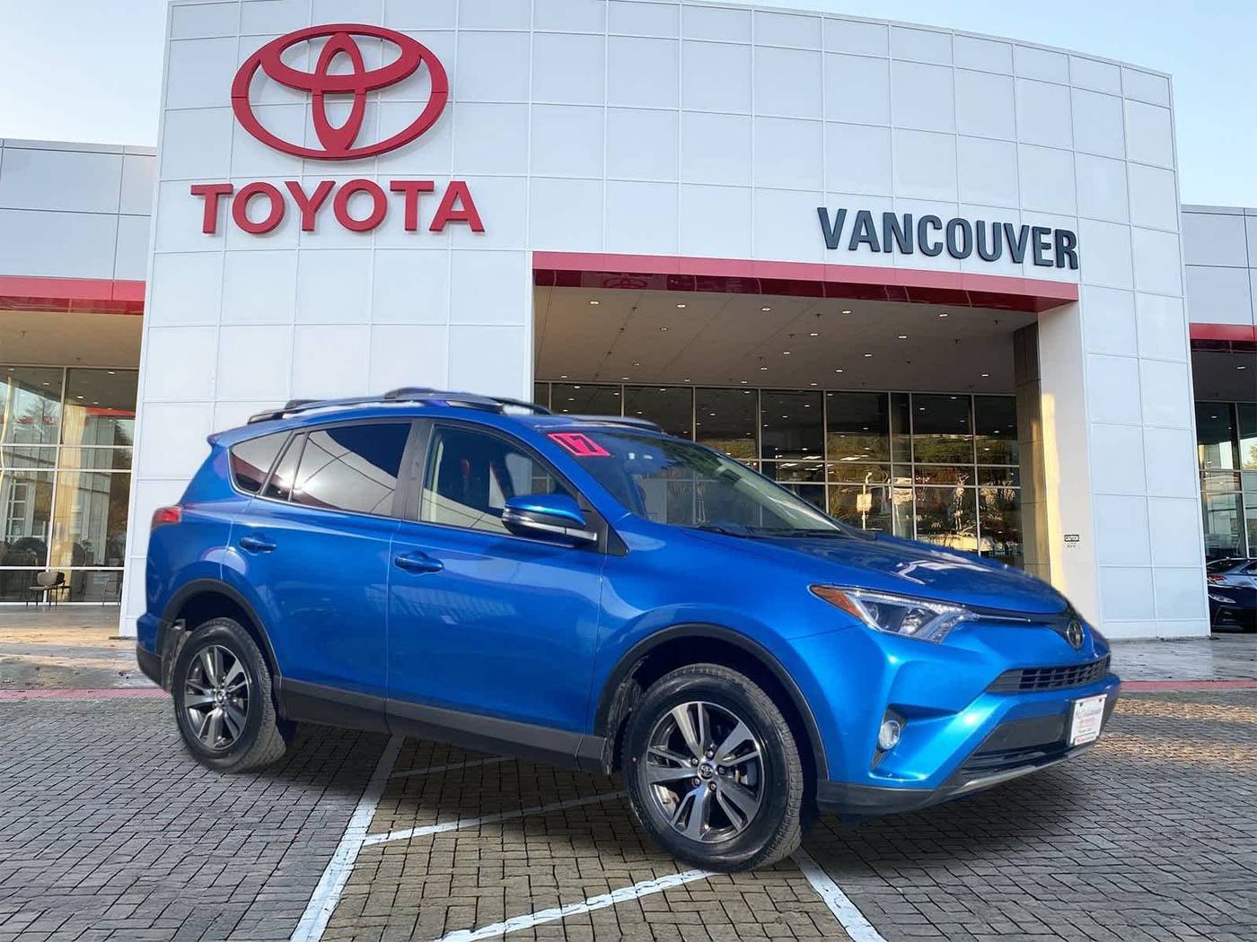 2017 Toyota RAV4 XLE — SUV — 68,810 mi — Vancouver, WA