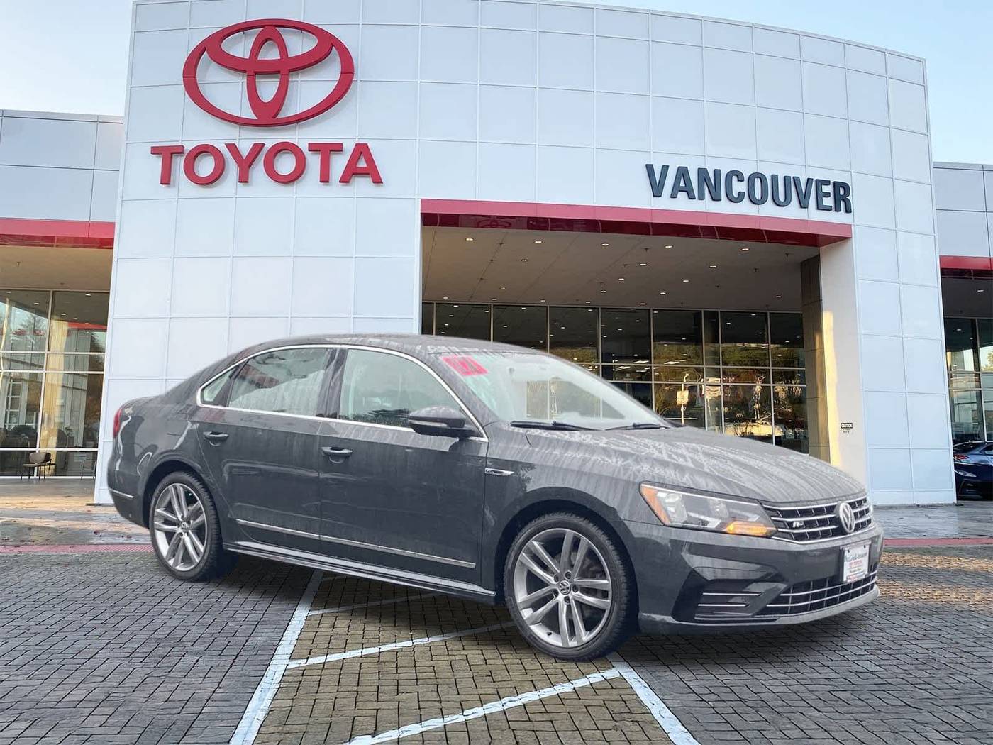 2017 Volkswagen Passat R-Line — Sedan — 53,928 mi — Vancouver, WA