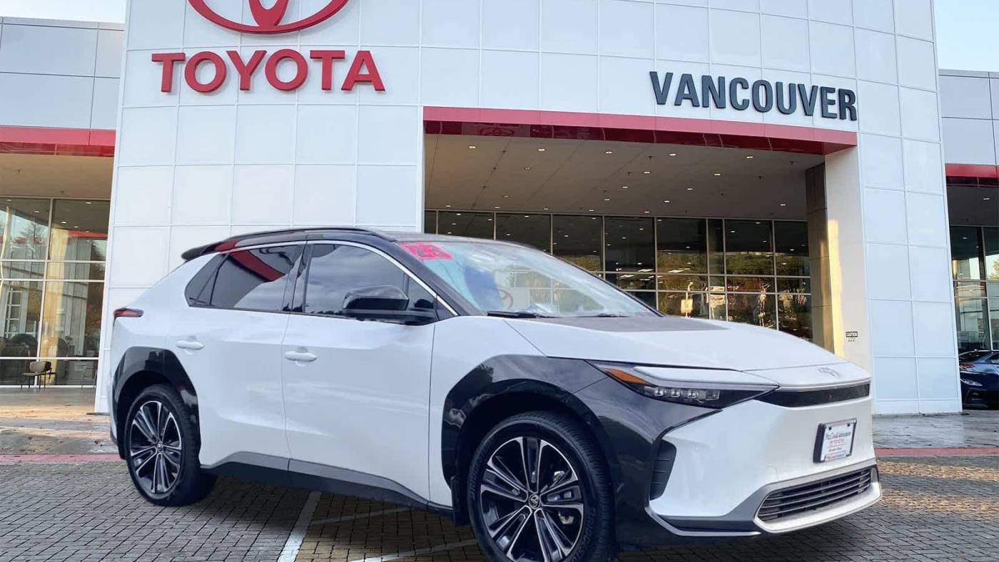 2023 Toyota bZ4X Limited — SUV — 7,762 mi — Vancouver, WA