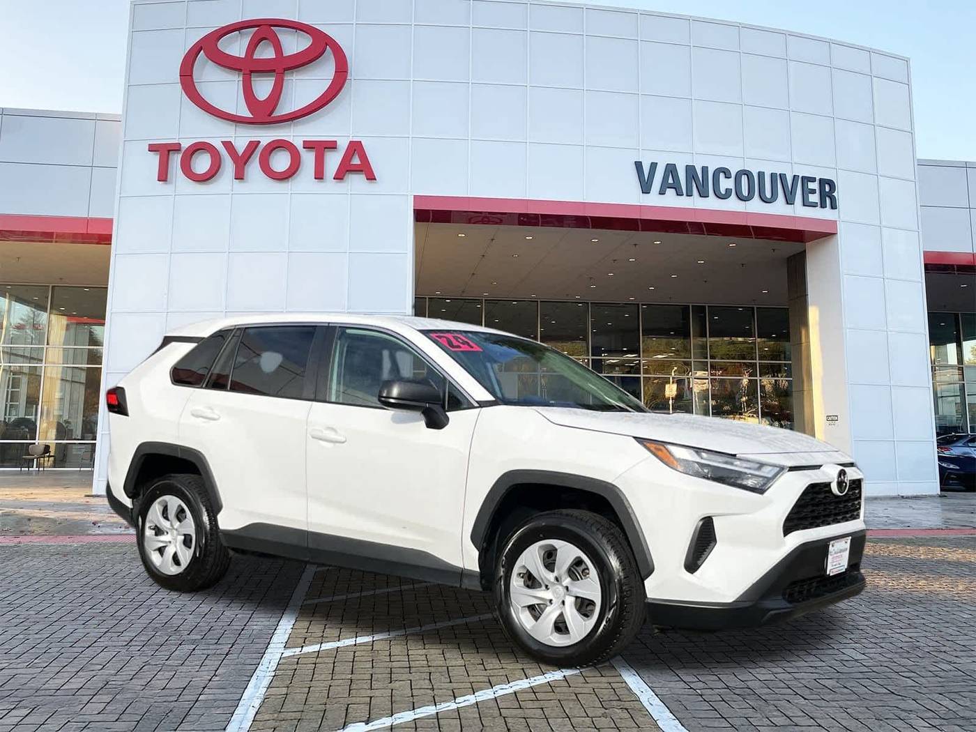 2024 Toyota RAV4 LE — SUV — 35,846 mi — Vancouver, WA