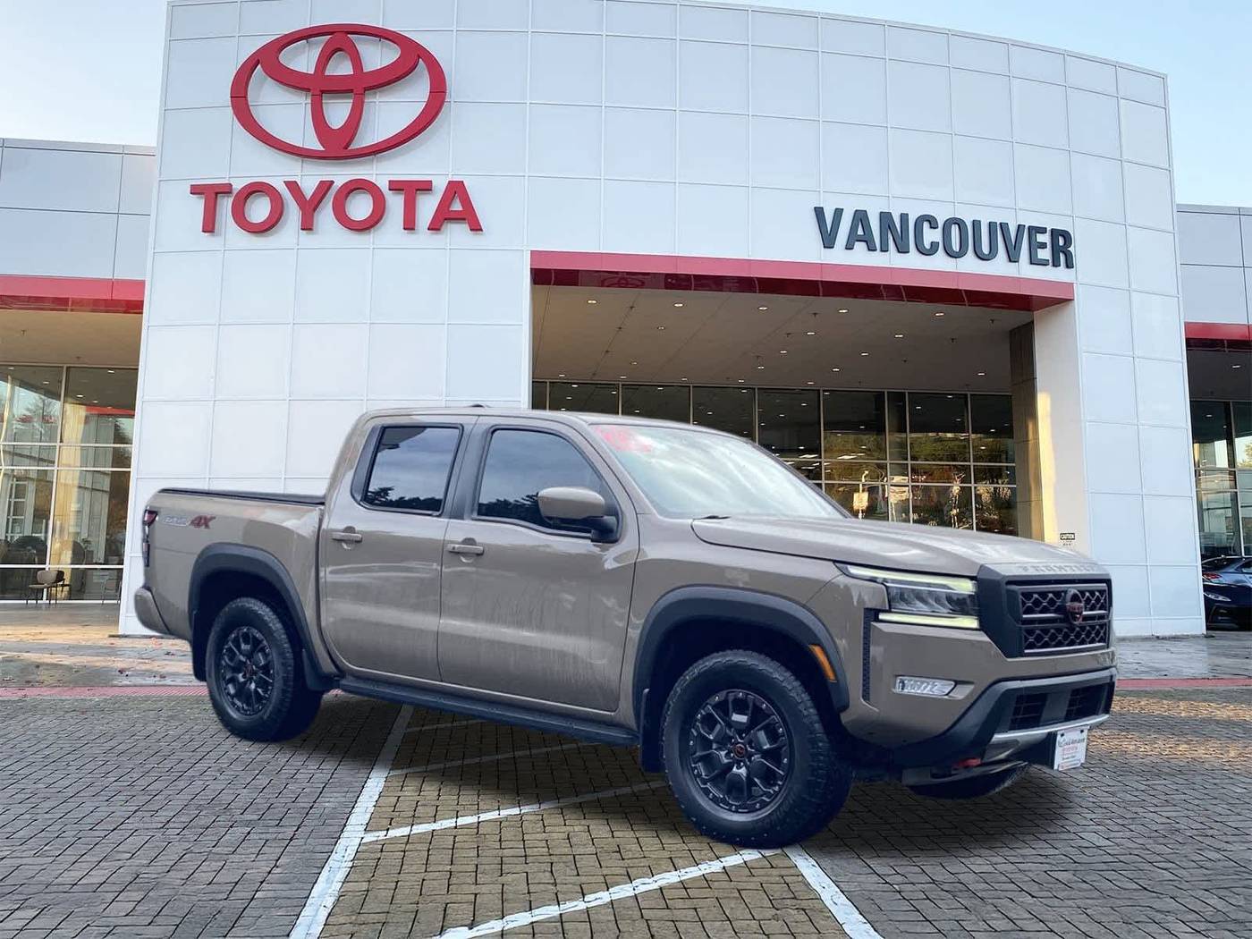 2023 Nissan Frontier PRO-4X — Pickup Truck — 33,806 mi — Vancouver, WA