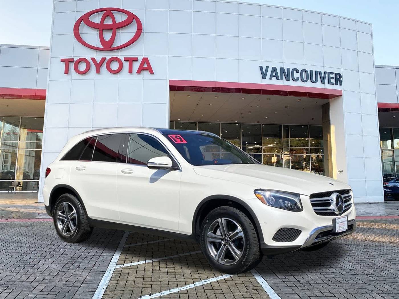2019 Mercedes-Benz GLC GLC 300 — SUV — 32,263 mi — Vancouver, WA