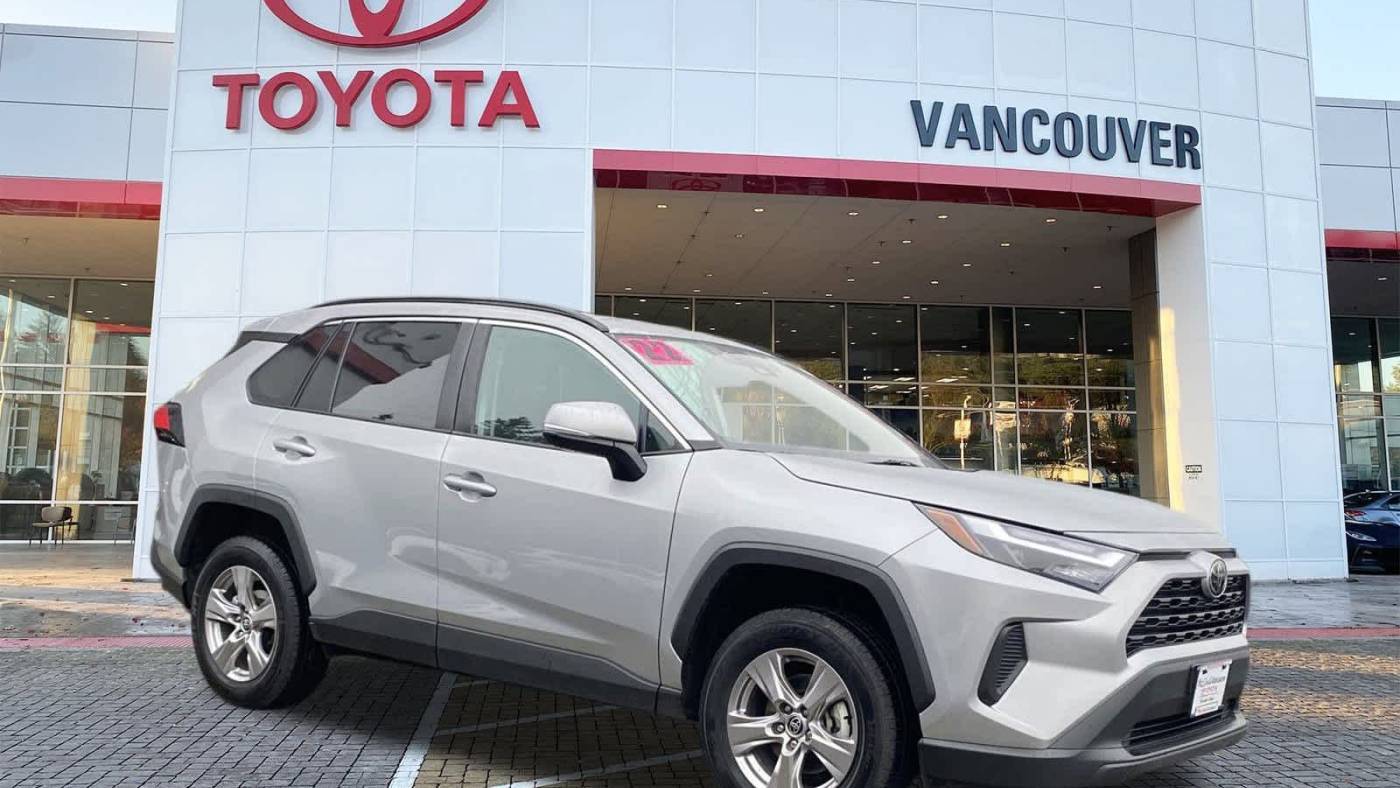 2022 Toyota RAV4 XLE — SUV — 61,301 mi — Vancouver, WA