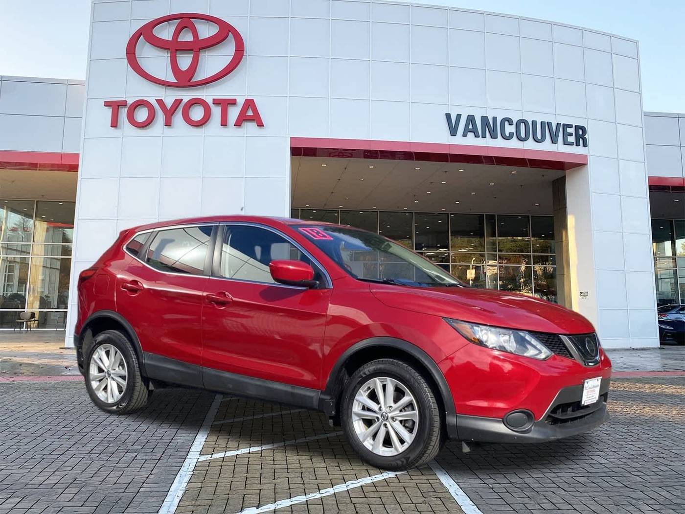 2018 Nissan Rogue Sport S — SUV — 101,633 mi — Vancouver, WA