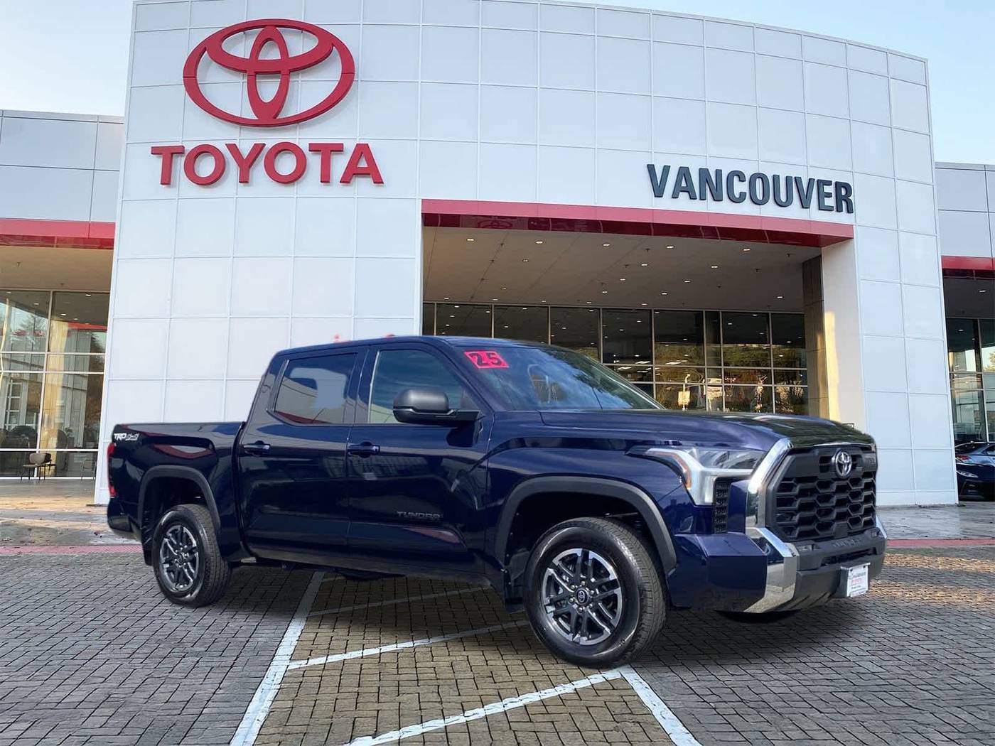 2025 Toyota Tundra SR5 — Pickup Truck — 2,563 mi — Vancouver, WA
