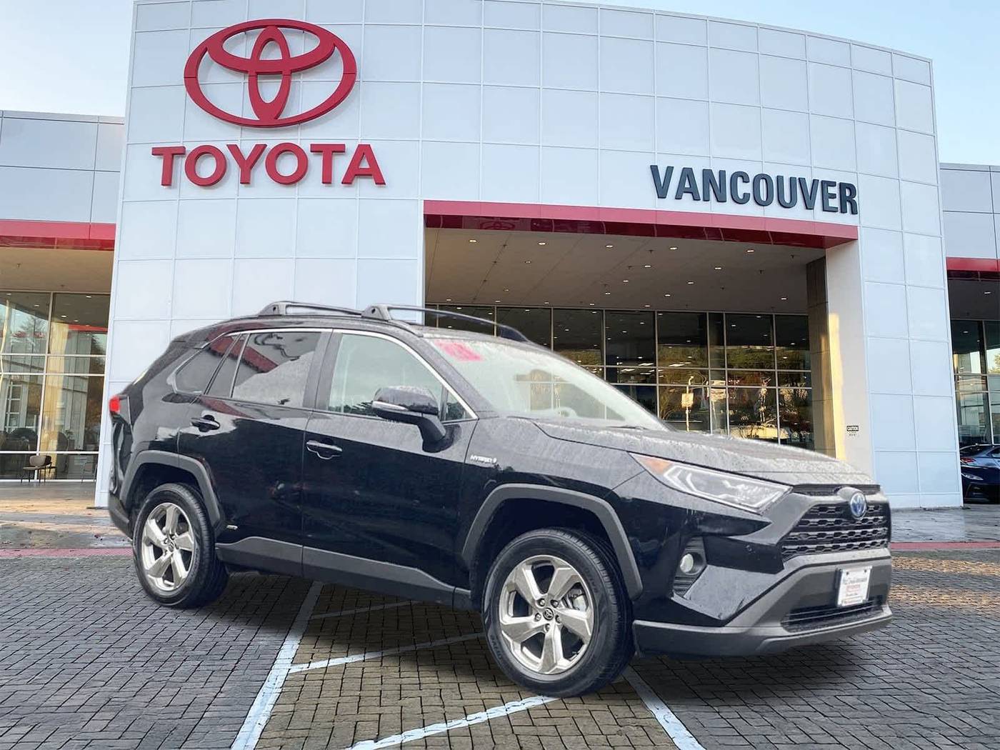 2021 Toyota RAV4 Hybrid XLE Premium — SUV — 43,101 mi — Vancouver, WA
