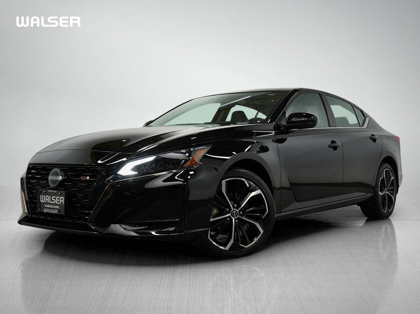 2024 Nissan Altima SR — Sedan — 15,209 mi — Coon Rapids, MN