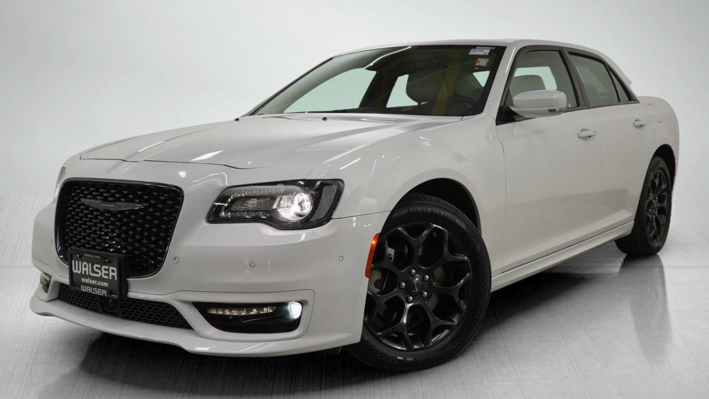 2022 Chrysler 300 Touring L — Sedan — 48,882 mi — Coon Rapids, MN