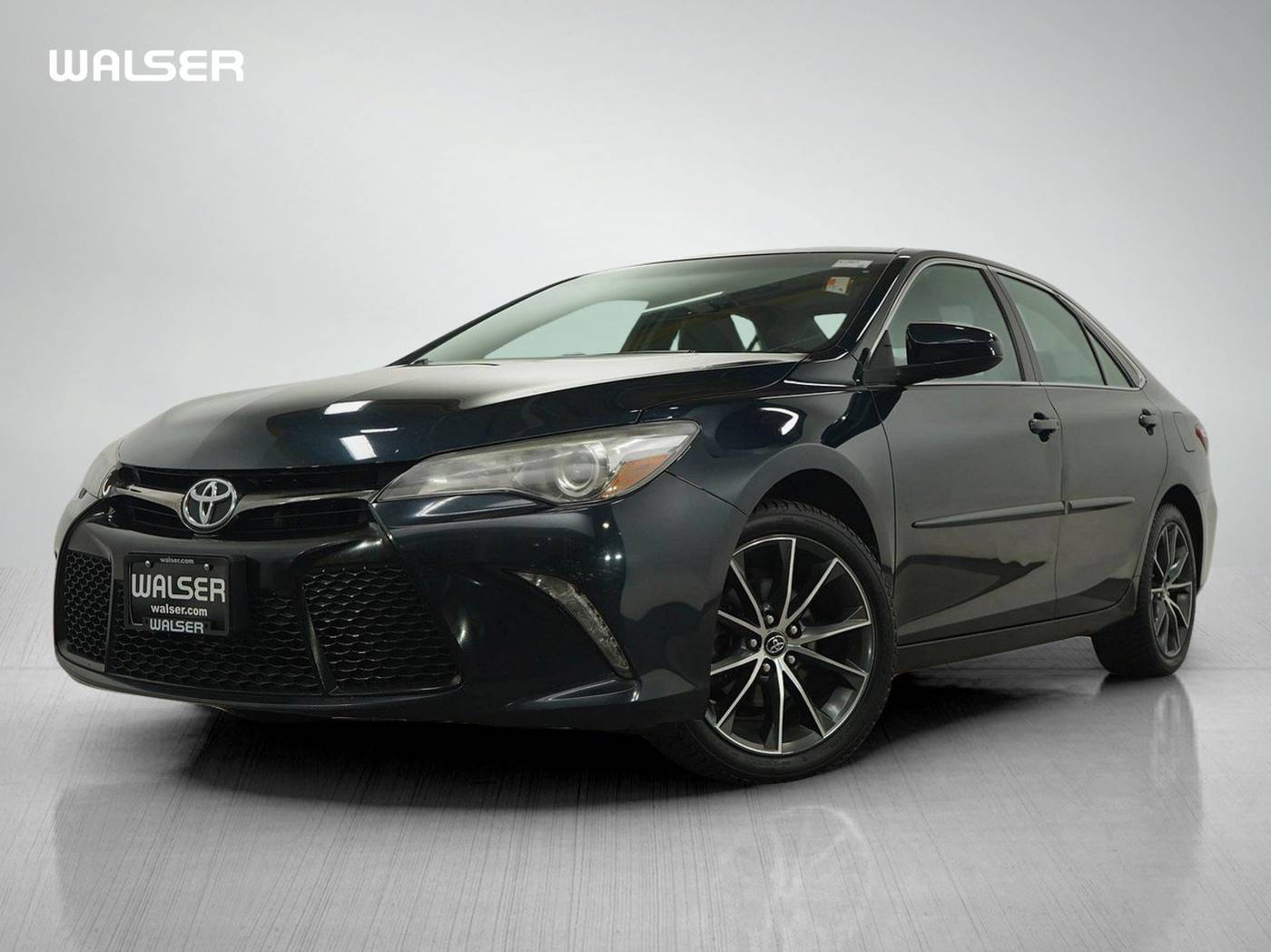 2016 Toyota Camry XSE — Sedan — 140,796 mi — Coon Rapids, MN