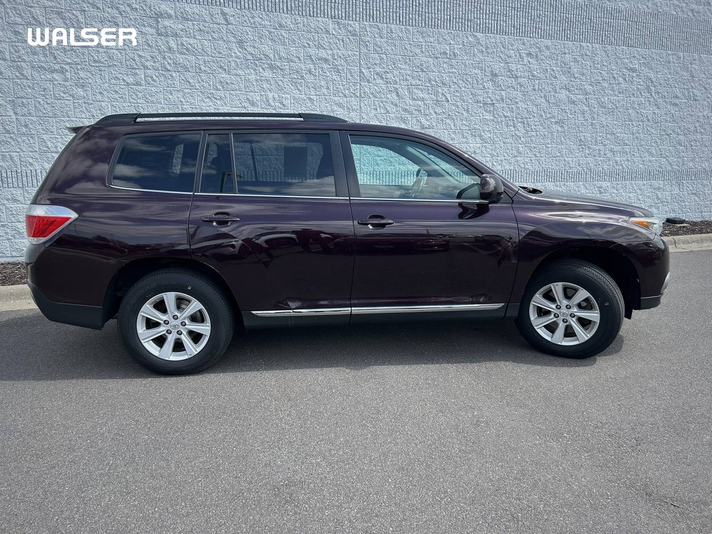 2012 Toyota Highlander Highlander V6 — SUV — 155,123 mi — Coon Rapids, MN