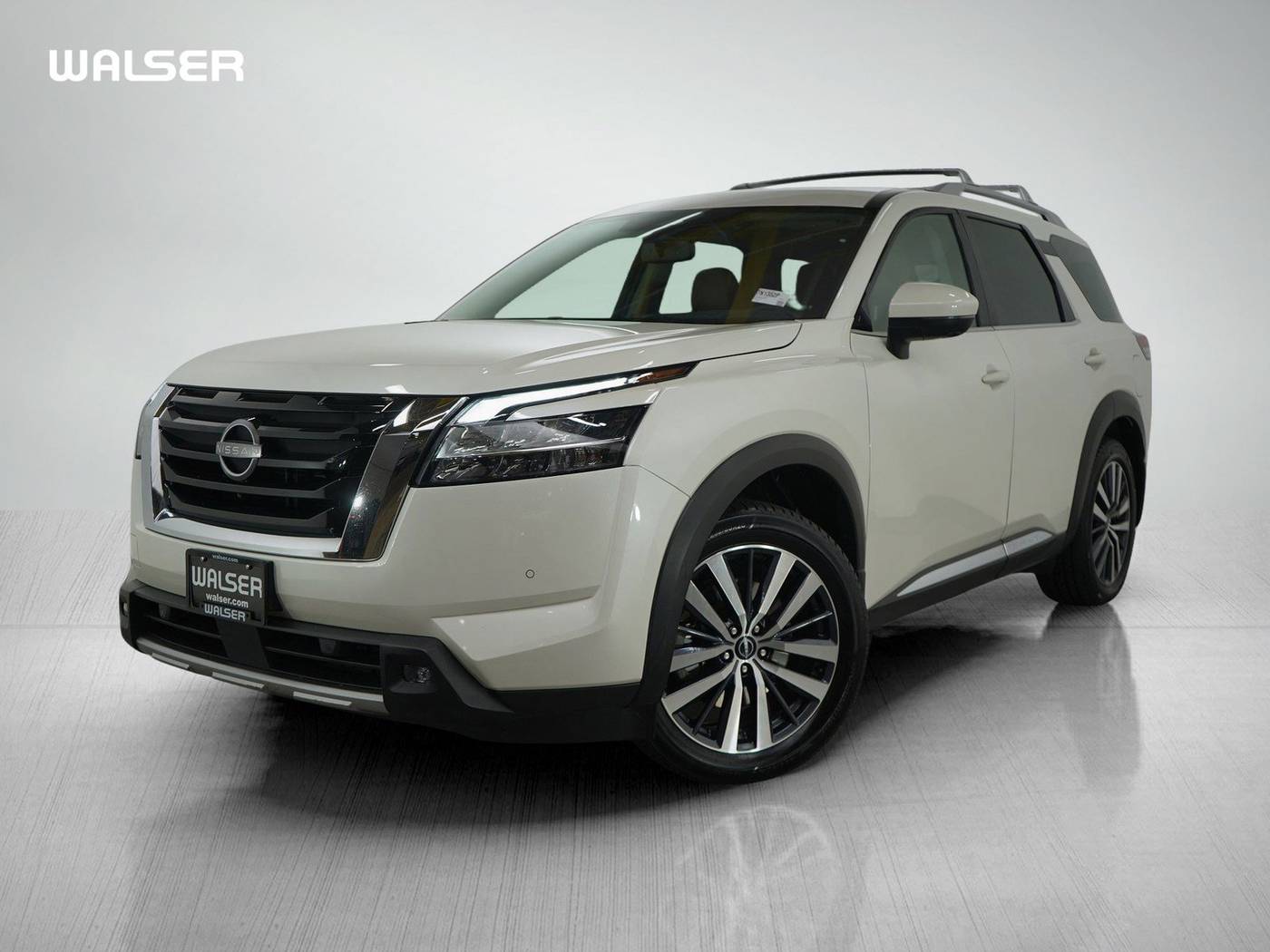 2022 Nissan Pathfinder Platinum — SUV — 53,869 mi — Coon Rapids, MN