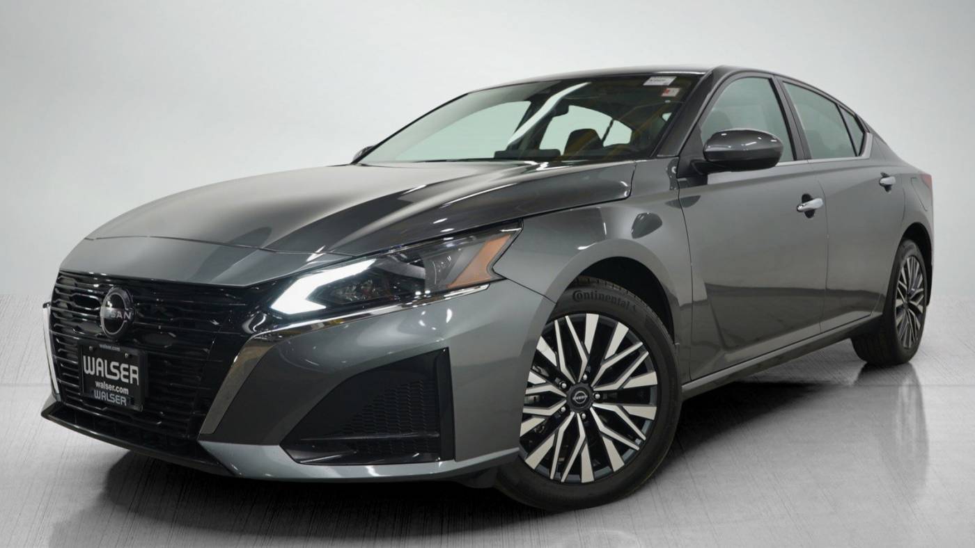 2023 Nissan Altima SV — Sedan — 19,440 mi — Coon Rapids, MN