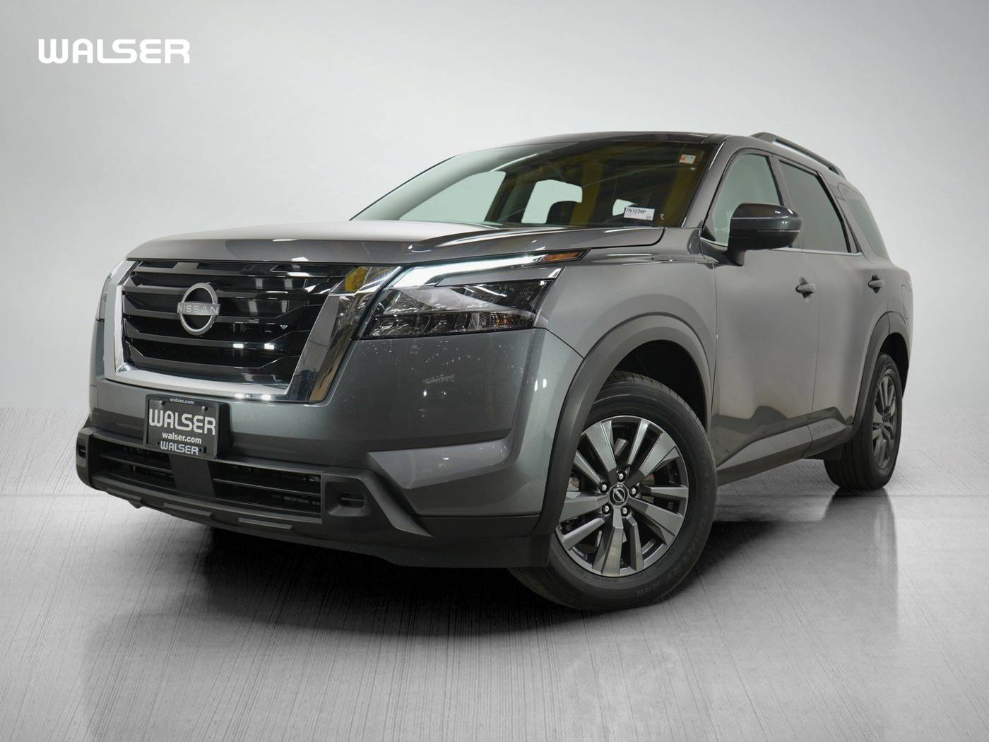 2023 Nissan Pathfinder SV — SUV — 21,343 mi — Coon Rapids, MN