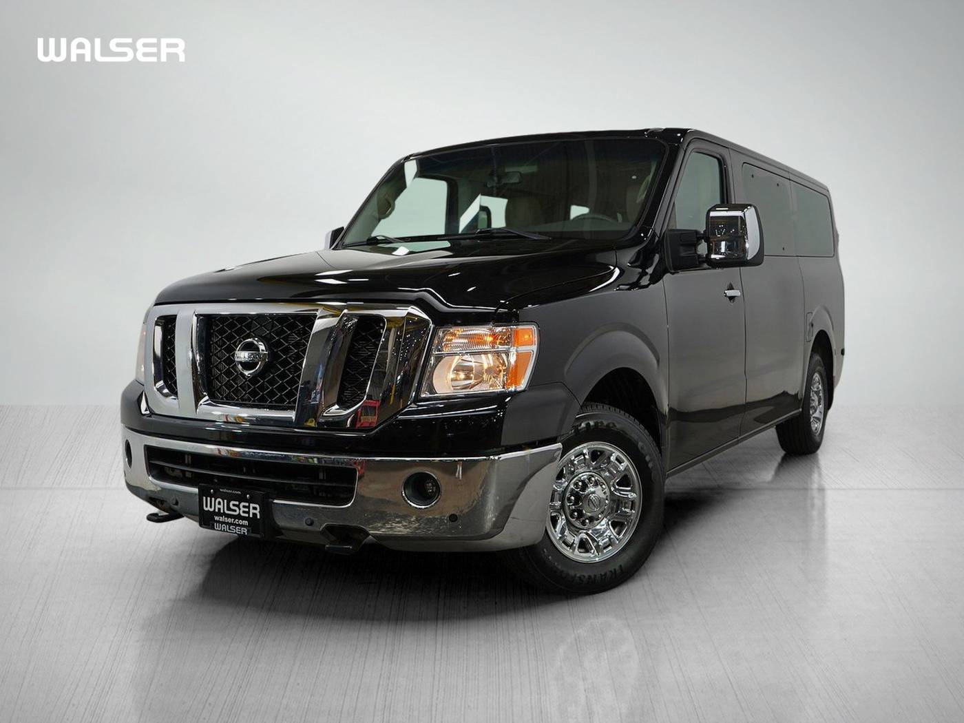 2021 Nissan NV Passenger NV3500 HD SL — Passenger Van — 18,005 mi — Coon Rapids, MN