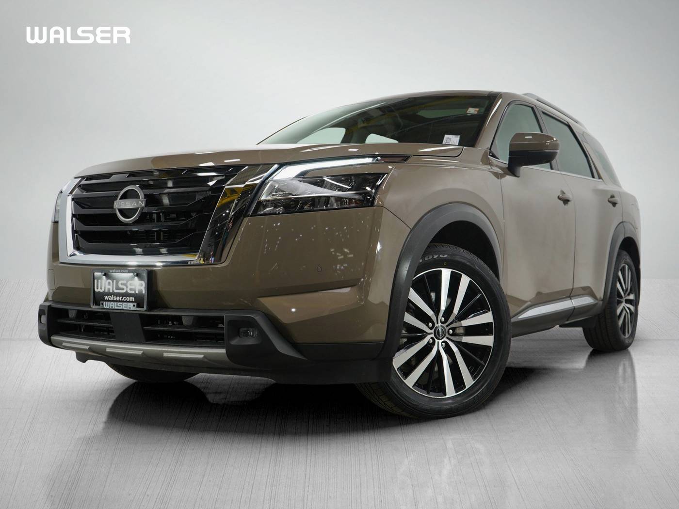 2023 Nissan Pathfinder Platinum — SUV — 25,609 mi — Coon Rapids, MN