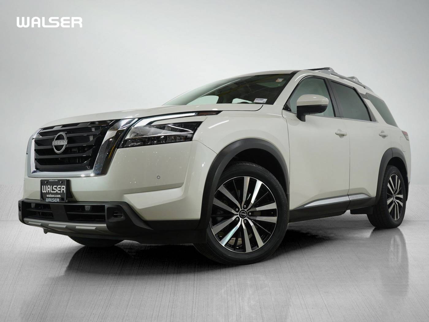 2023 Nissan Pathfinder Platinum — SUV — 28,162 mi — Coon Rapids, MN