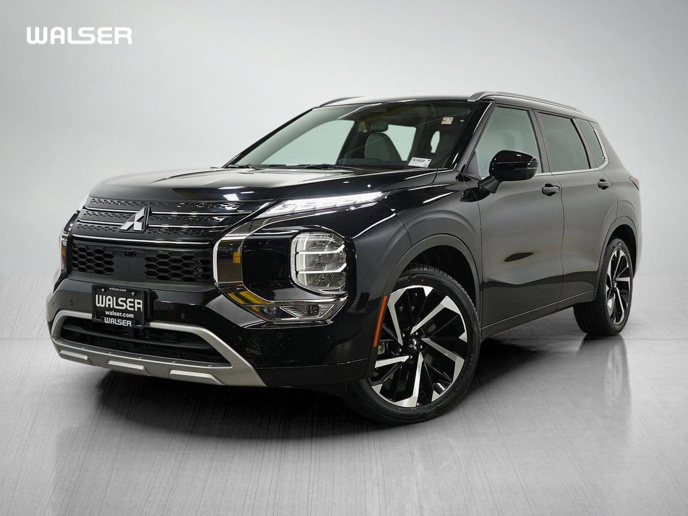 2024 Mitsubishi Outlander SEL — SUV — 27,390 mi — Coon Rapids, MN