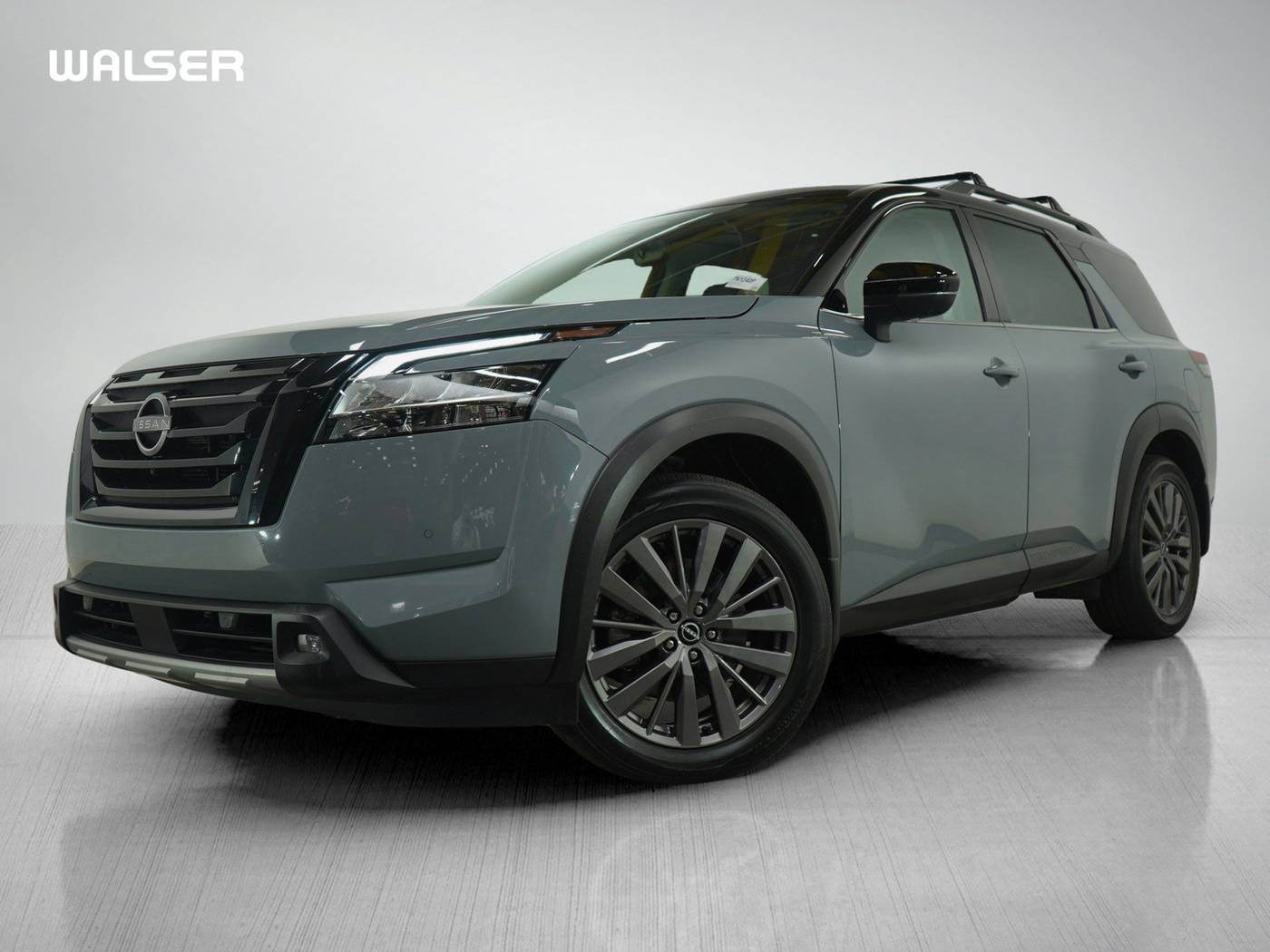 2022 Nissan Pathfinder SL — SUV — 22,513 mi — Coon Rapids, MN