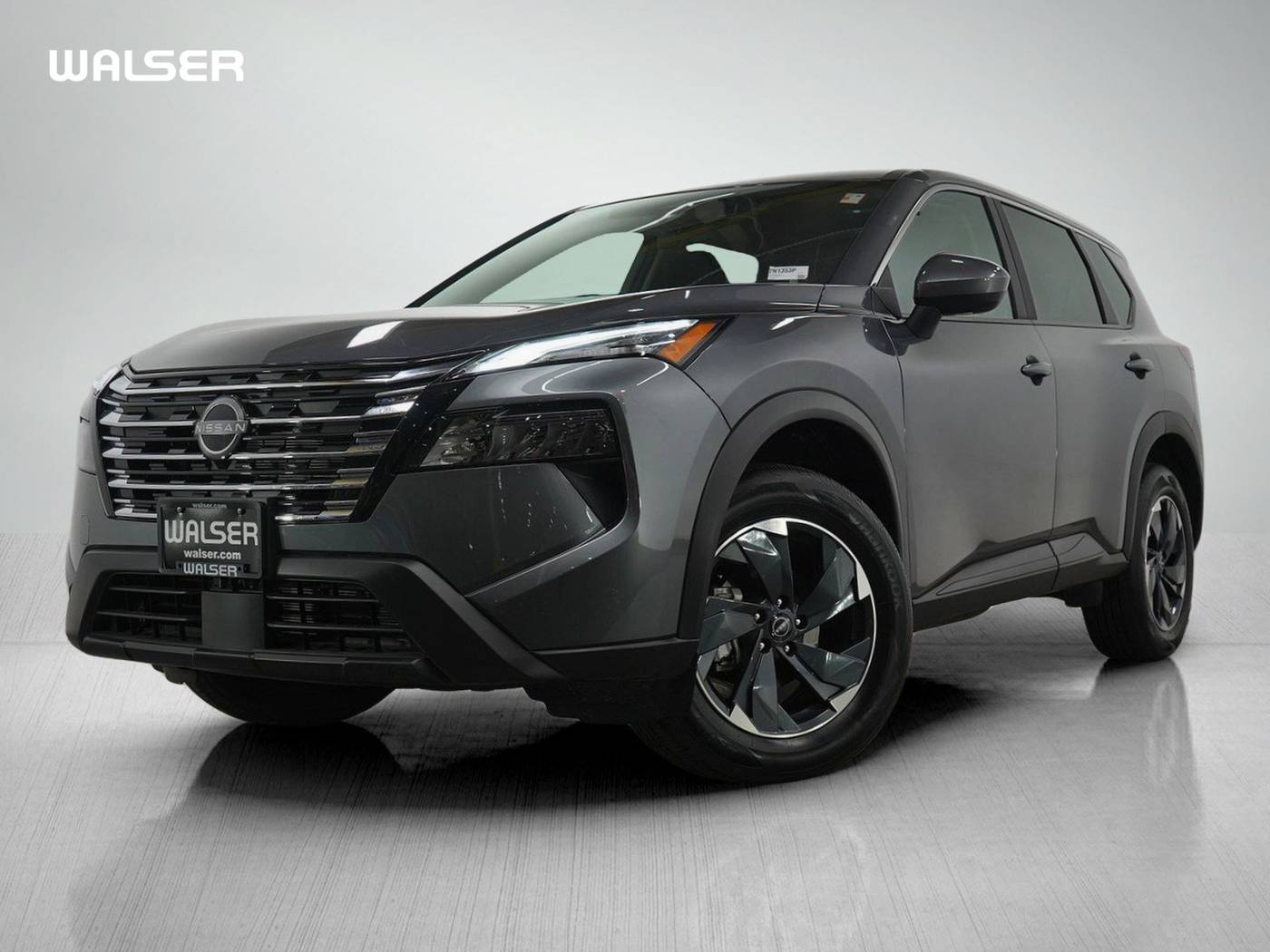 2025 Nissan Rogue SV — SUV — 4,552 mi — Coon Rapids, MN